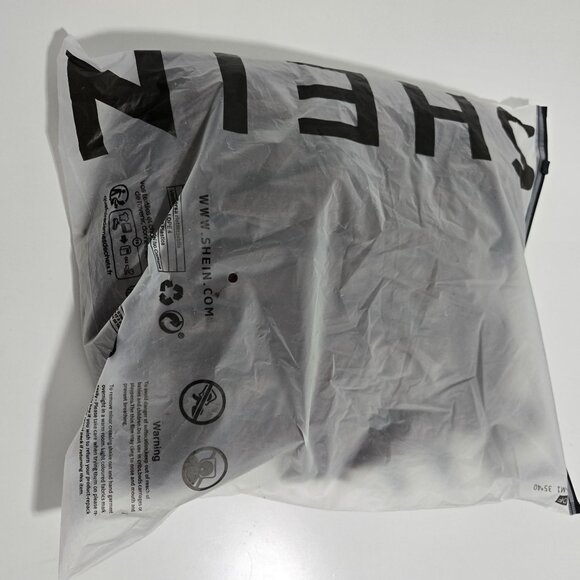 SHEIN Frenchy  Ribbed Knit Tee & Leggings Textured Fabric Two Piece - Size Small - Picture 4 of 7